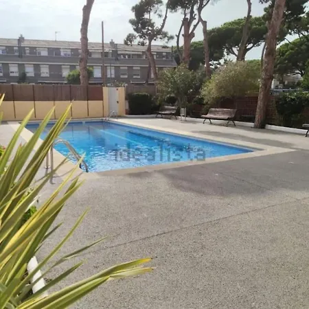 Piso Encantador A Pie De Playa 公寓 卡斯特尔德费尔斯